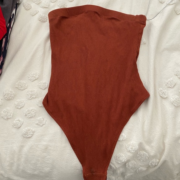 Strapless urban outfitters bodysuit - Picture 2 of 3